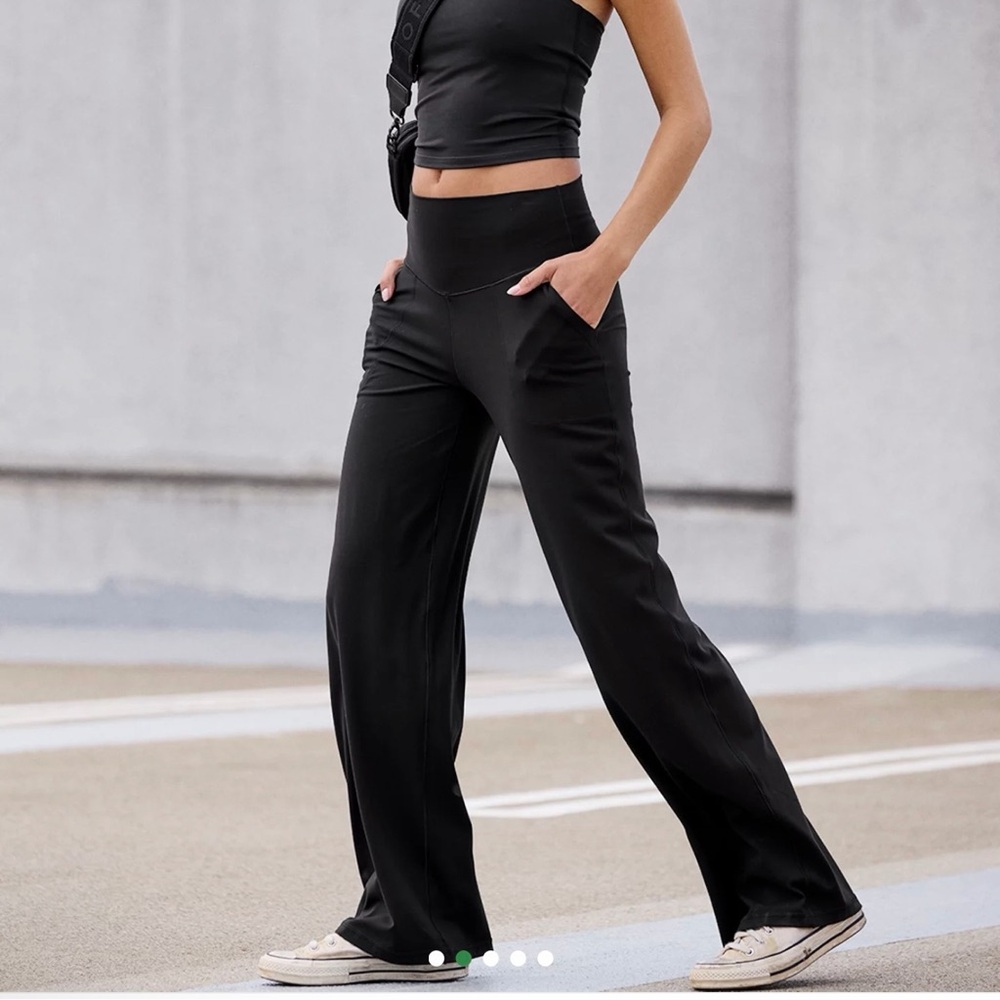 BNWT aerie OFFLINE By Aerie Real Me XTRA High Waisted Trouser SIZE MEDIUM LONG